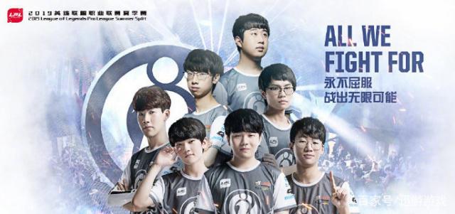 莫德里奇献助攻,奇克破517天球荒!AC米兰2球被吹,仍2-0胜莱切