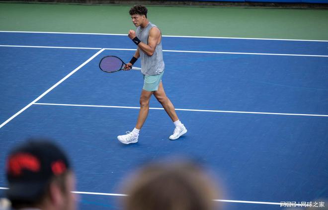 并不是偶然 并不是偶然