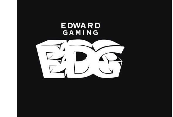 英媒：防止皇马挖角，热刺要给罗梅罗周薪20万镑的合同