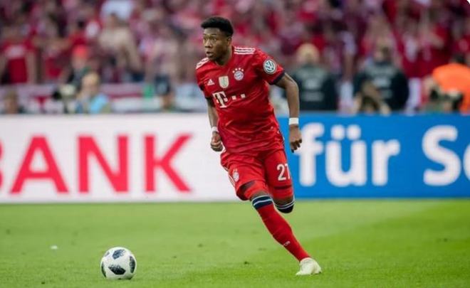 他扑出了两 他扑出了两