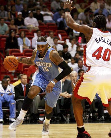 纷在社交媒 纷在社交媒