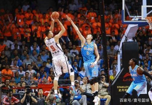 素质和细腻 素质和细腻