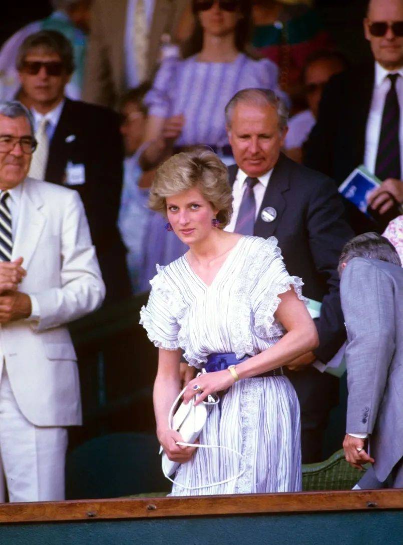 随着掌声与 随着掌声与